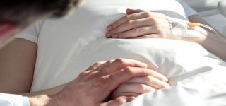 Komisja zdrowia polskiego parlamentu poparła rządowy projekt  prawa do zapewnienia leczenia bólu każdemu pacjentowi i dostępu pacjenta do dokumentacji medycznej