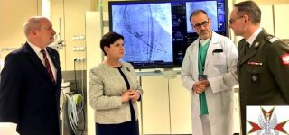Premier na uroczystości otwarcia kliniki kardiologii w Wojskowym Instytucie Medycznym w Warszawie