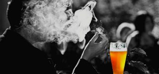 Jak tu żyć jak nie można palić i pić ?
