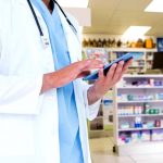 Duże firmy kupują mniejsze firmy farmaceutyczne